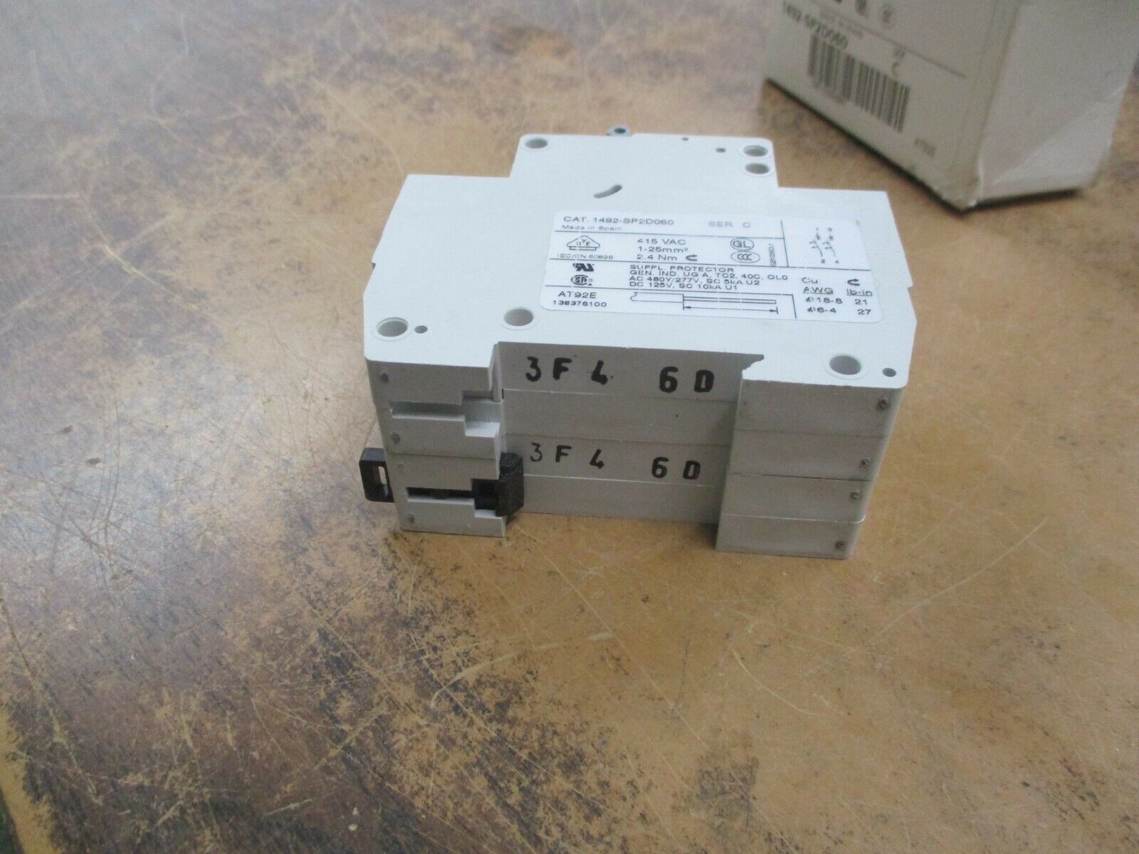 Allen-Bradley Circuit Breaker 1492-SP2D060 Ser. C 6A 2P New Surplus
