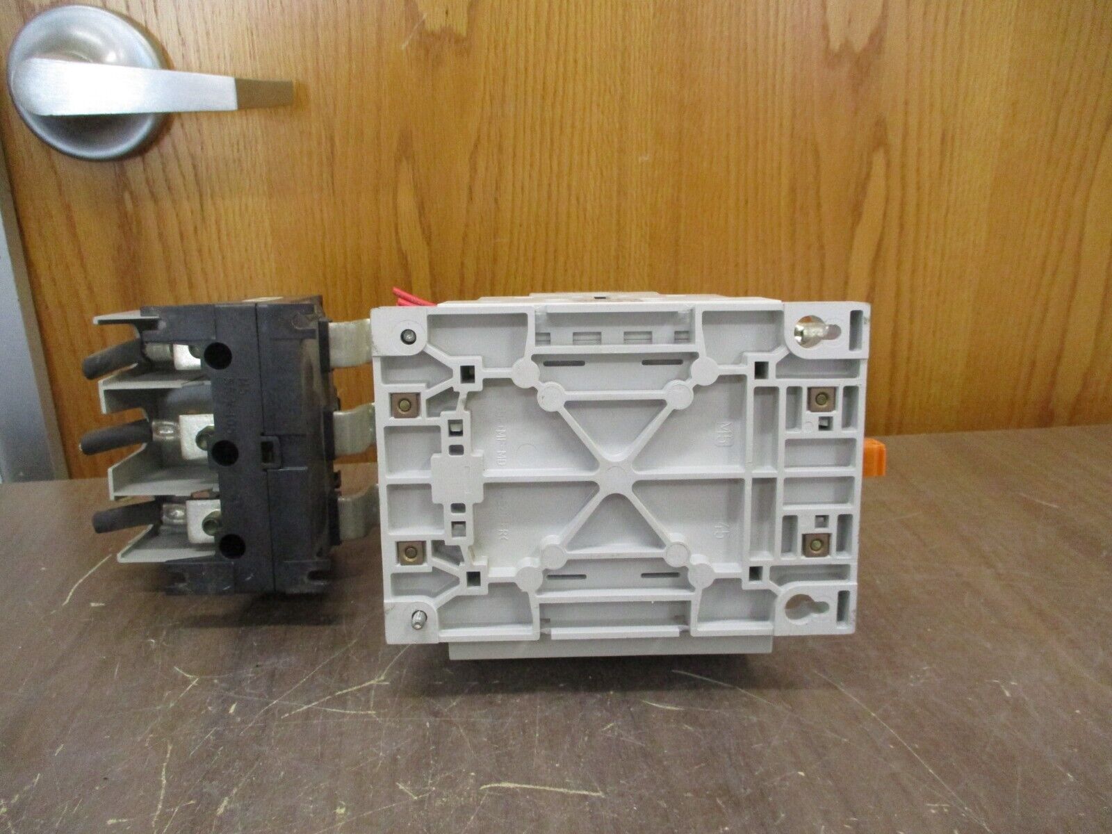 Allen-Bradley Starter CAB6-105-EI / 193-A5M5 110-130V Coil Trip: 57-180A 600V