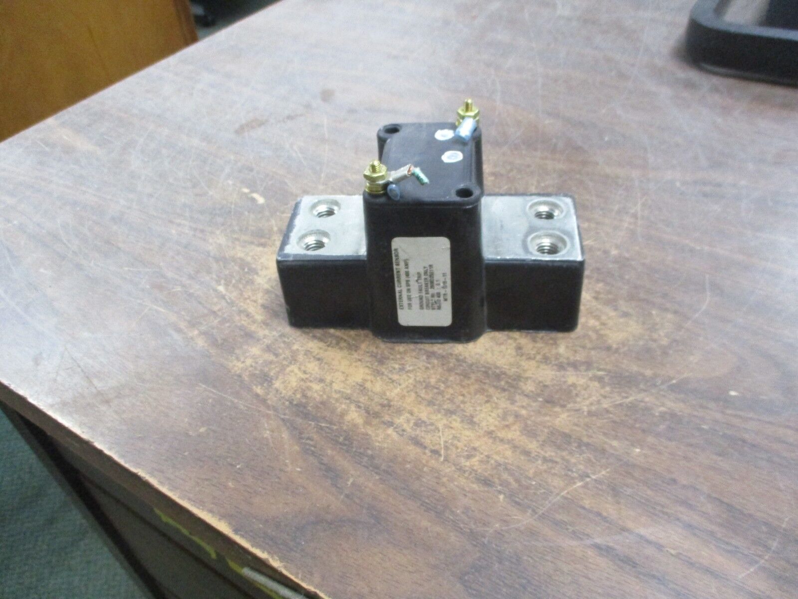 Westinghouse External Current Sensor 2608D25G11R Ratio 400:0.1A Used