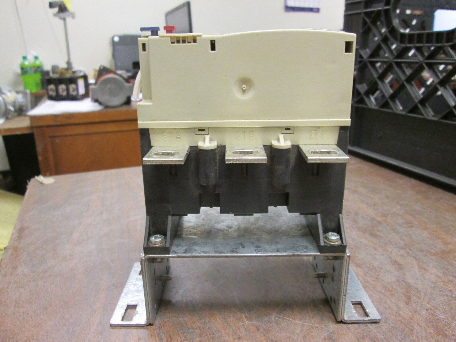 Telemecanique Electronic Motor Protection LR9F5567 60-100A 600V 50-60Hz Used