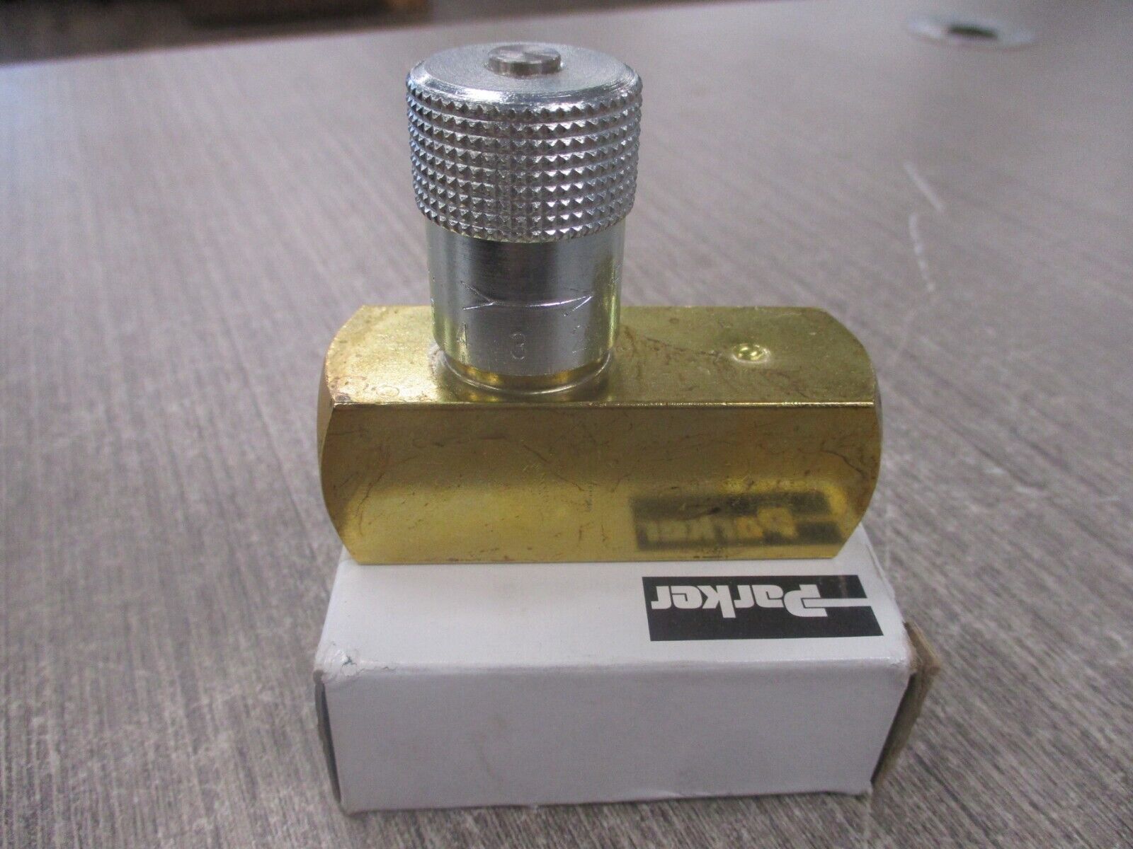 Parker Flow Control Valve IA855 New Surplus