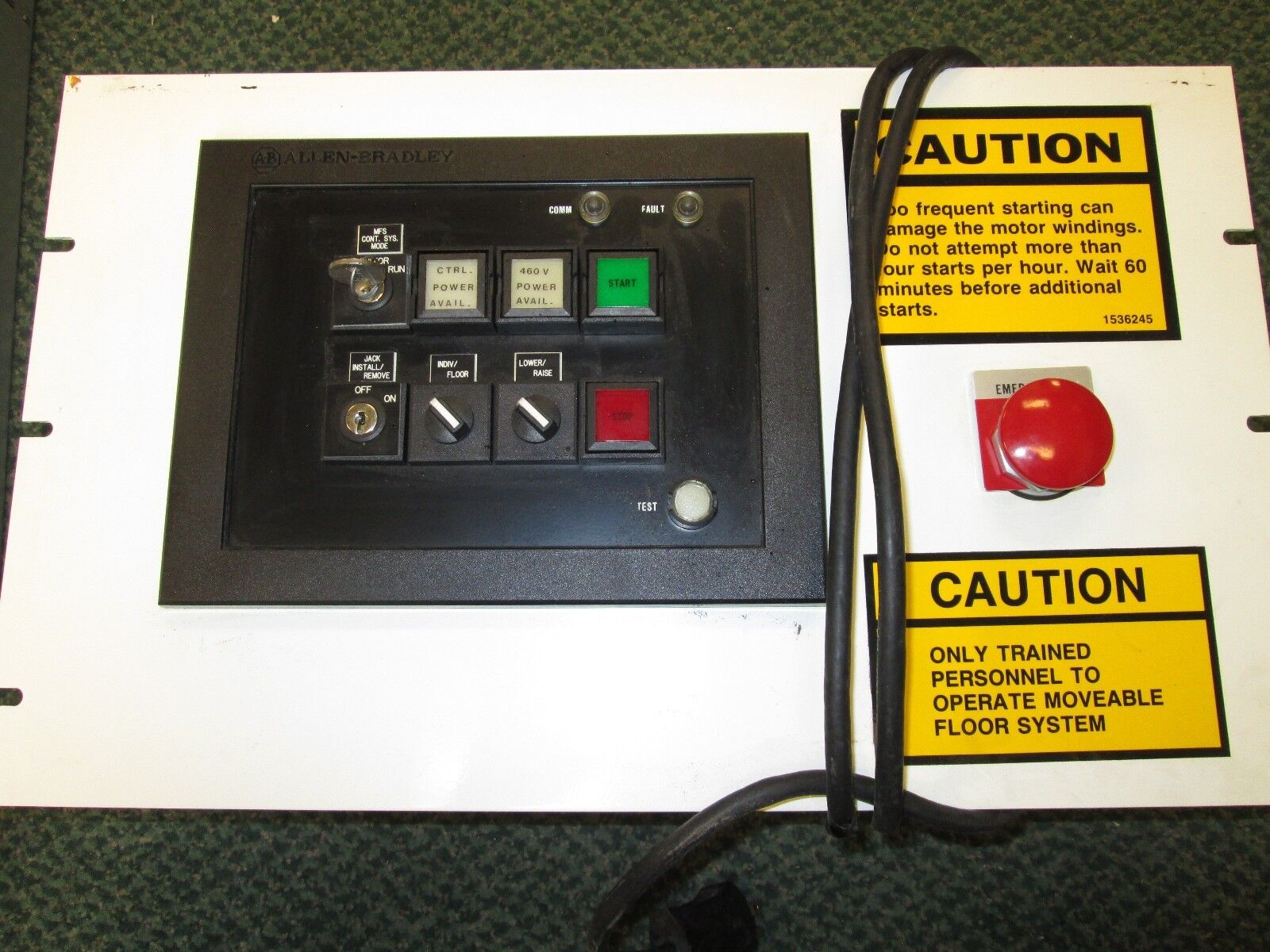 Allen-Bradley Lighted Push Button Module 2705-P31J1 23VA 120/240VAC Rev B Used
