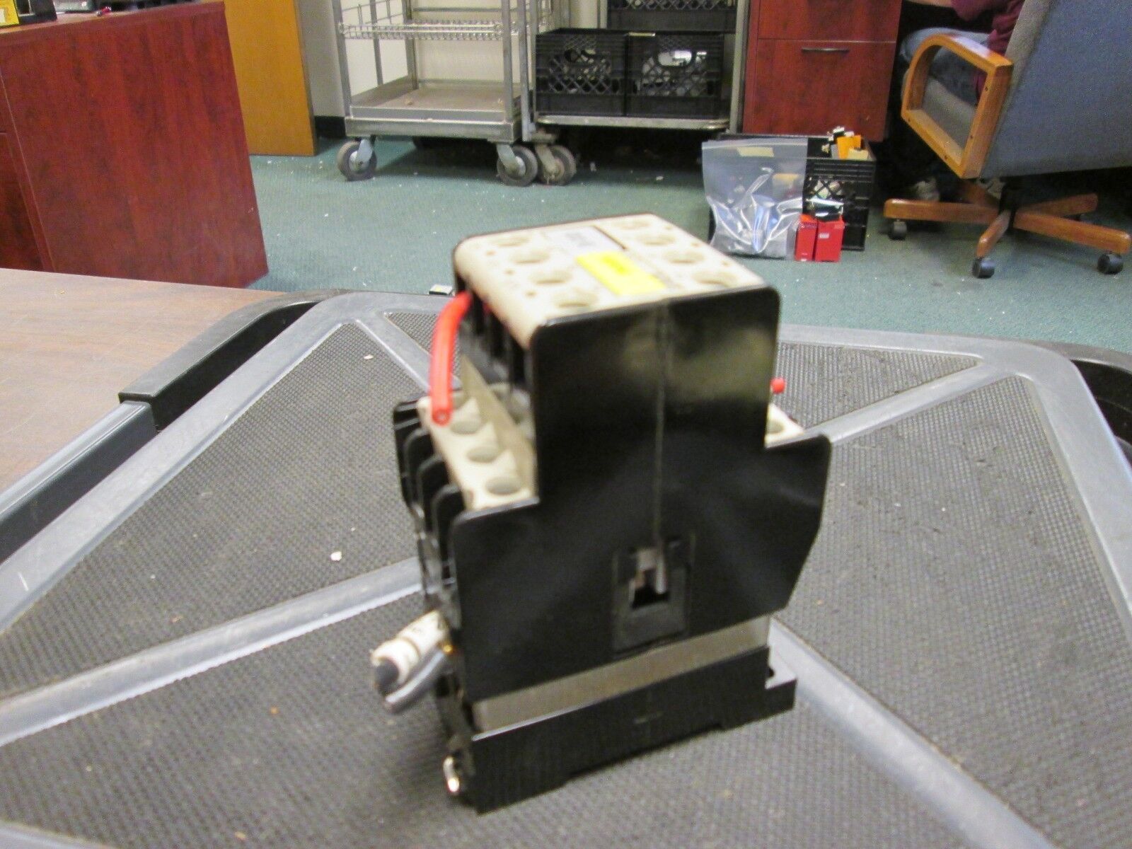 AEG  Contactor  LS7 E-NR910-302-517-59  25A  380V Coil  600V Used