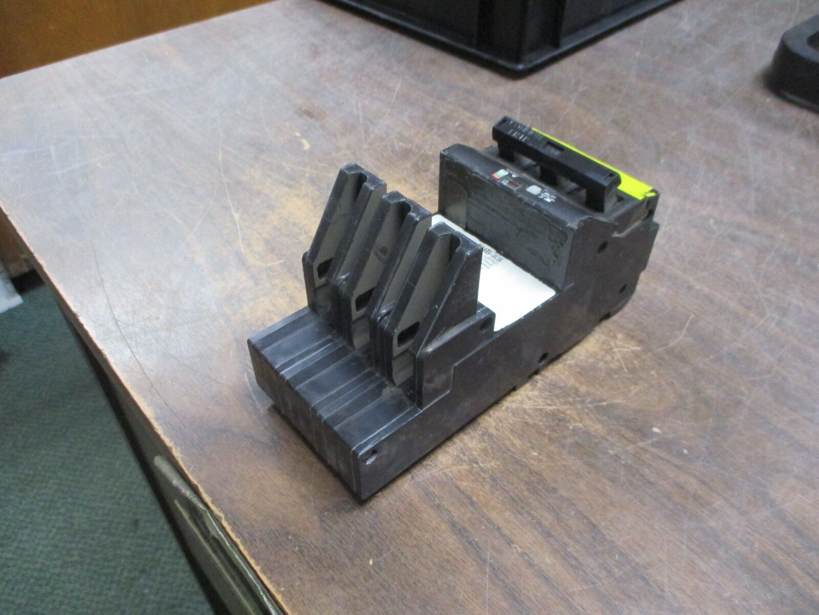 Square D PowerLink AS Remotely Operated Circuit Breaker EHB34020AS 20A 480Y/277V