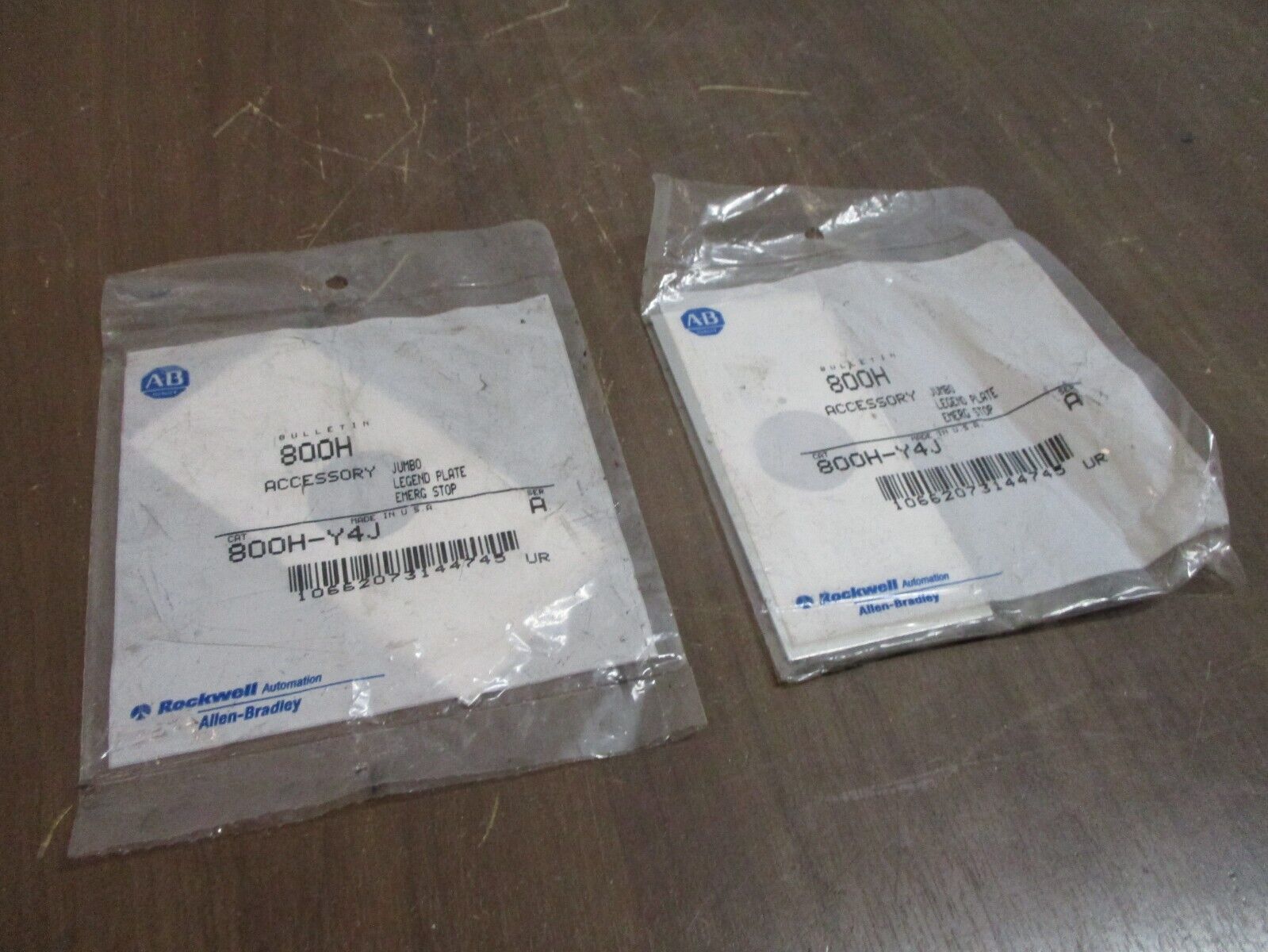 Allen-Bradley Jumbo Emergency Stop Legend Plate 800H-Y4J Ser. A *Lot of 2*