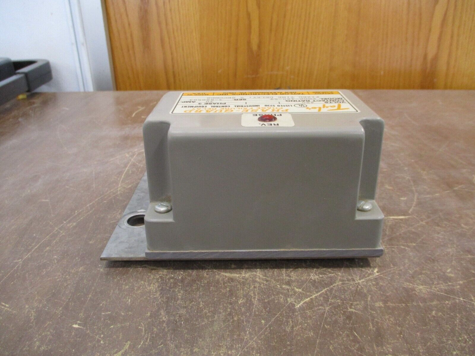 Phase-Guard Phase Failure Relay PNDR-480-5T 480V 3Ph 30A Delay: 5 Sec Used