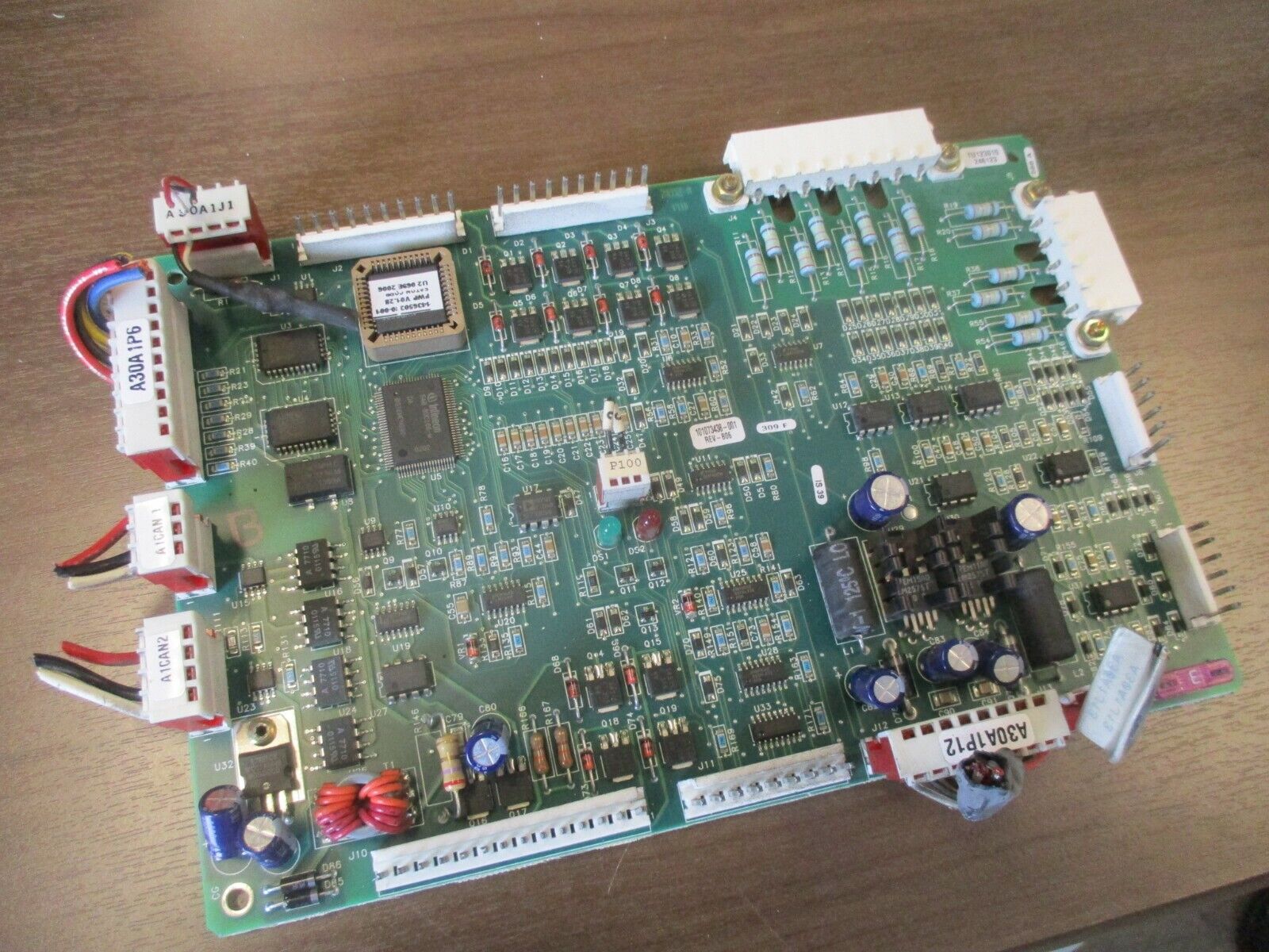 Exide Electronics Powernode Board 101073438-001 Rev. B06 Used