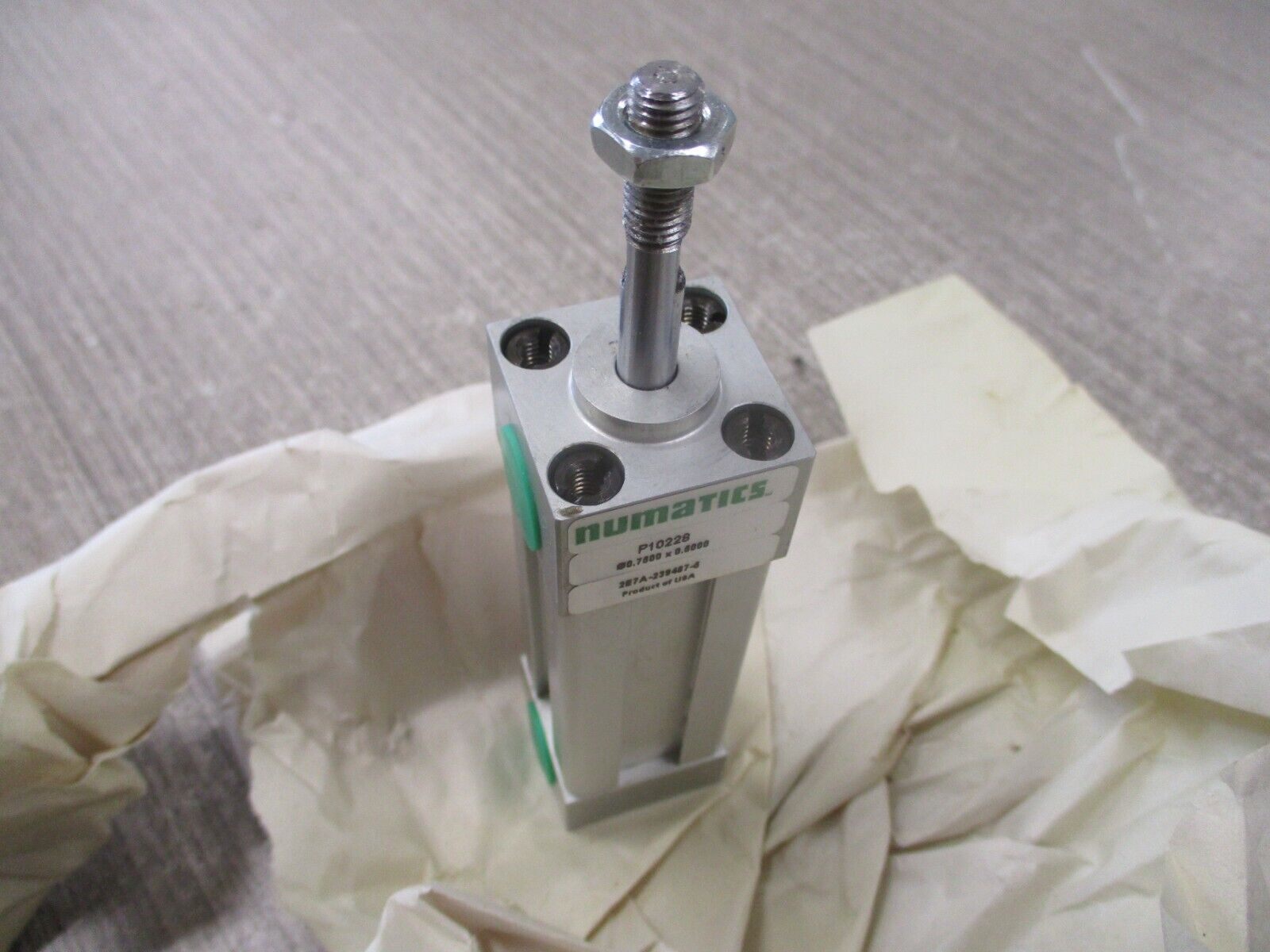 Numatics Pneumatic Cylinder P10228 0.7500 x 0.5000 *No Box* New Surplus