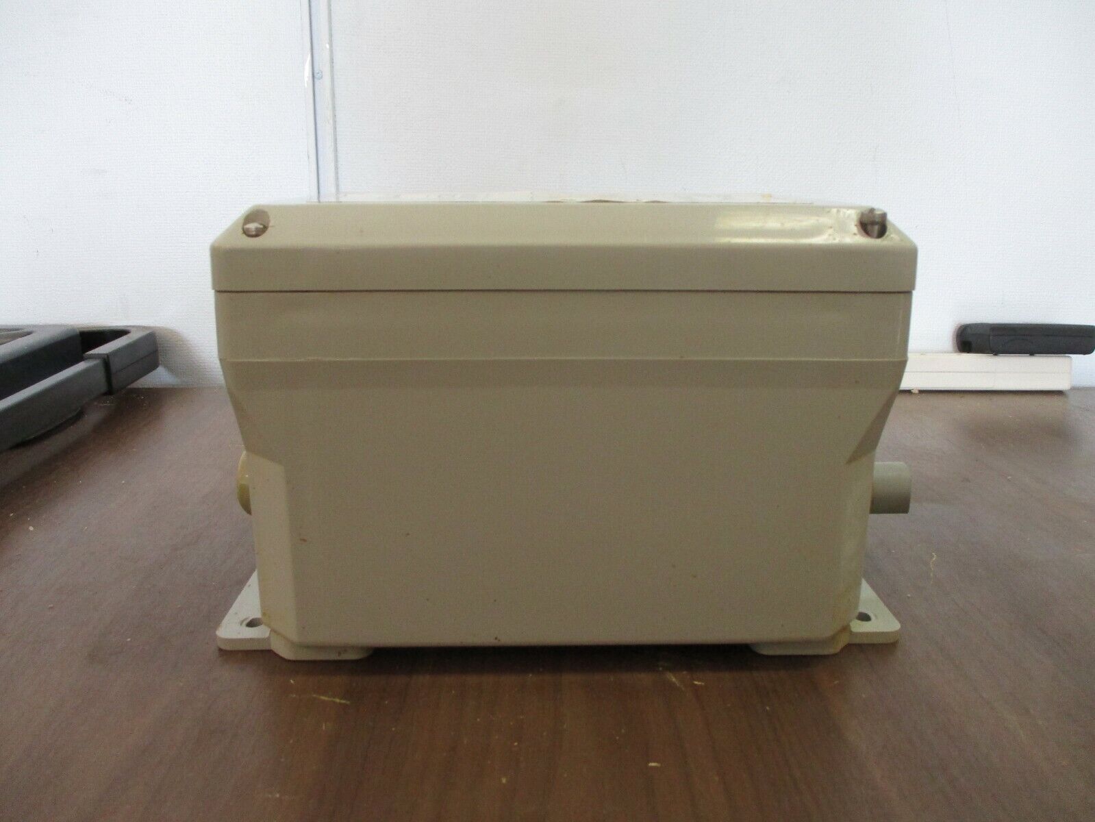 Automated Environments, Inc. VSC Interrupt & A/B Split Control VSCI-1/L Used