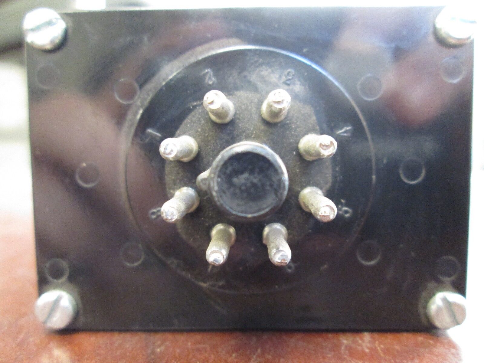 Macromatic Timing Relay SS 605 22 120VAC/DC In 10A Out Used
