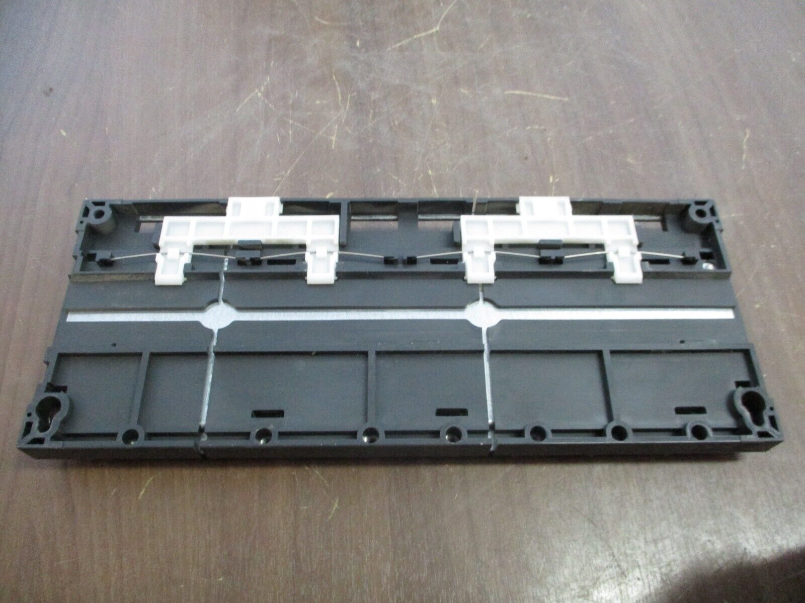 Mitsubishi Base Unit A1535B Used