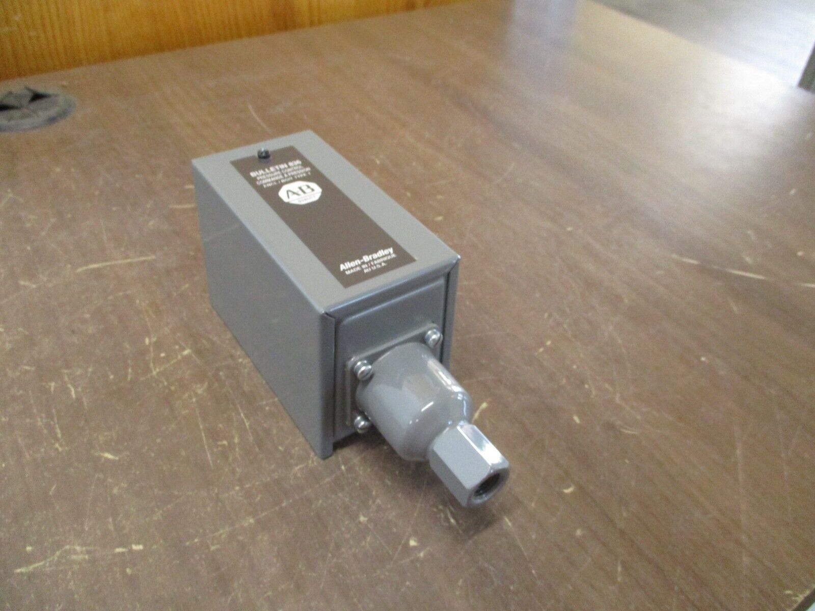 Allen-Bradley Pressure Control 836-C6A Ser. A New Surplus