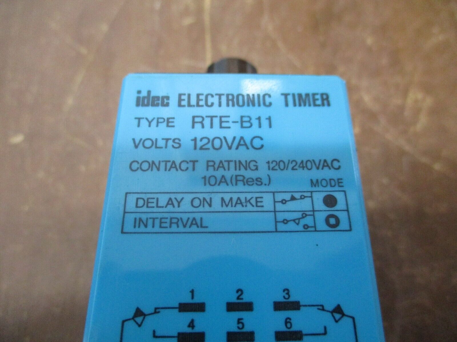IDEC Electronic Timer RTE-B11 120V Used