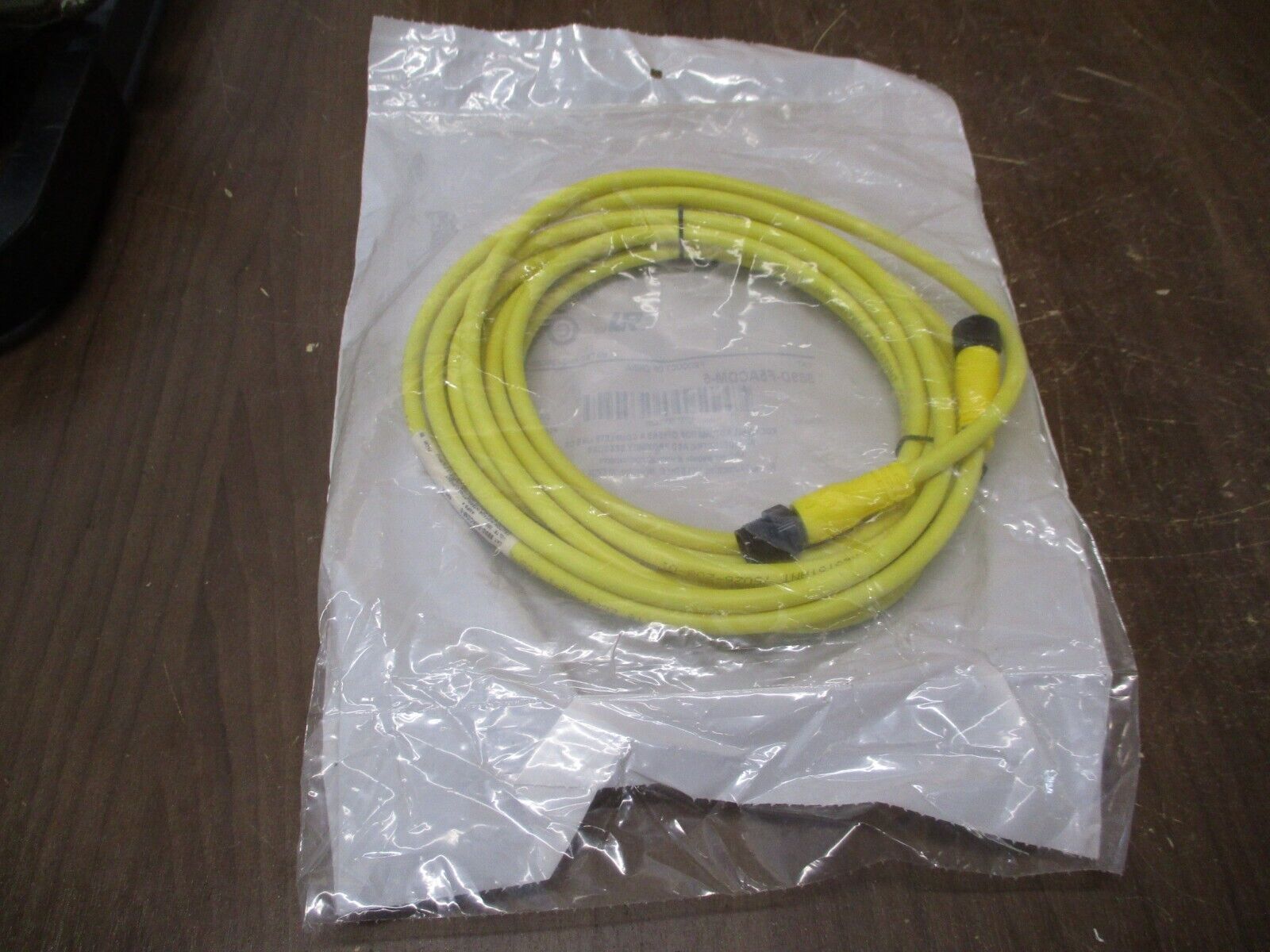 Allen-Bradley QD Cordset 889D-F5ACDM-5 Ser. B 5-Pin DC Micro Straight 5 Meter