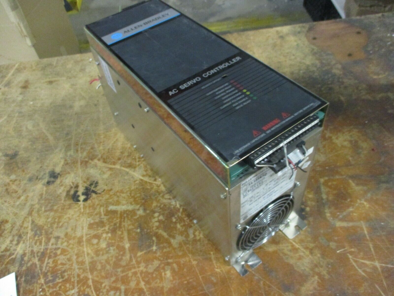 Allen-Bradley AC Servo Controller 1391B-ESAA22 Ser. D Used