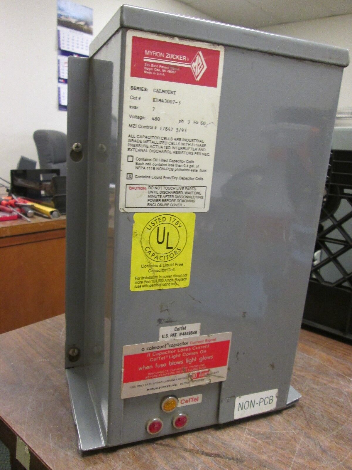 Myron Zucker Calmount Capacitor KIM43007-3 7KVAR 480V 3Ph 60Hz Used