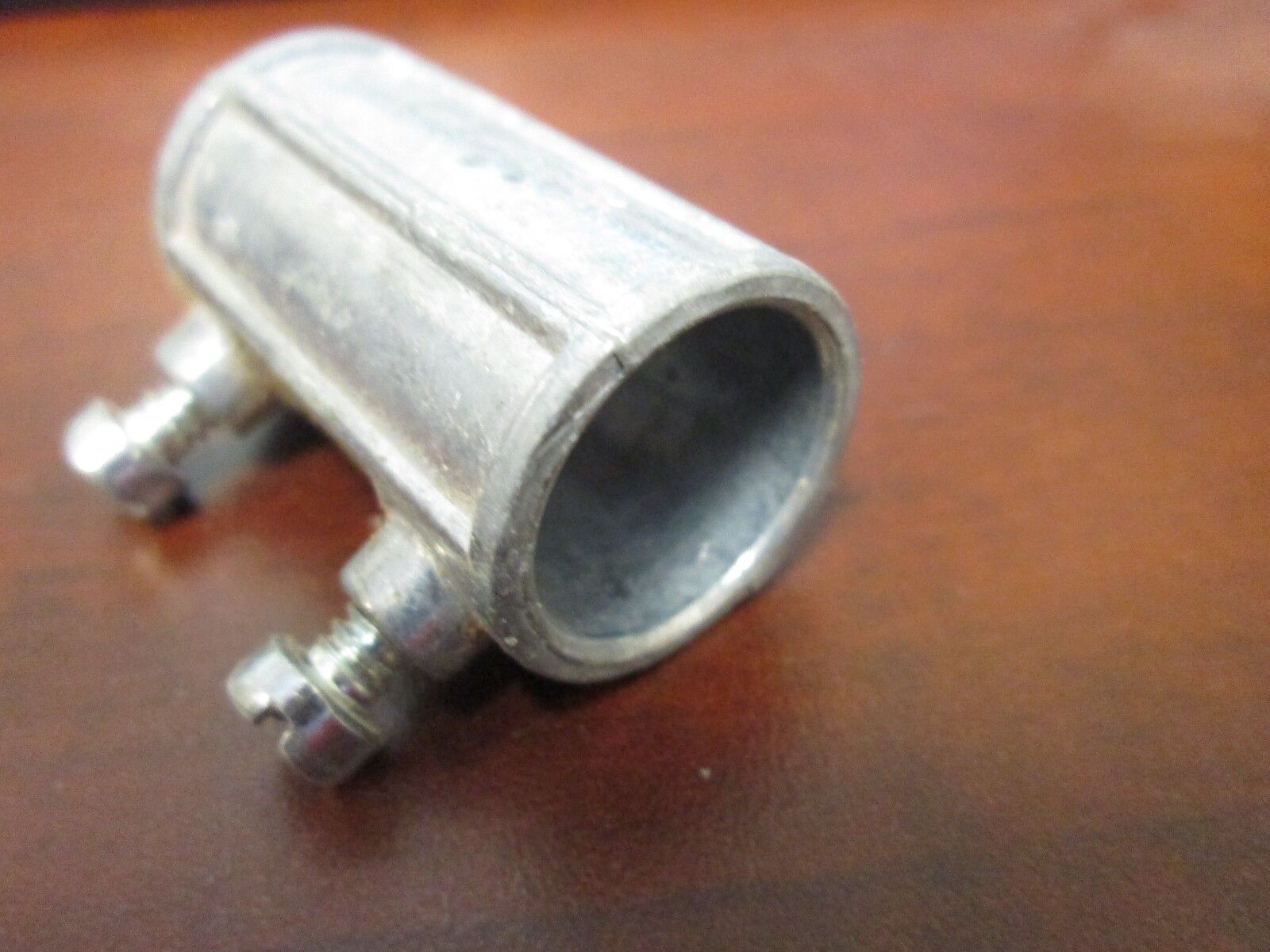 Regal 1/2" Set Screw Coupling 711 *Box of 51* New Surplus