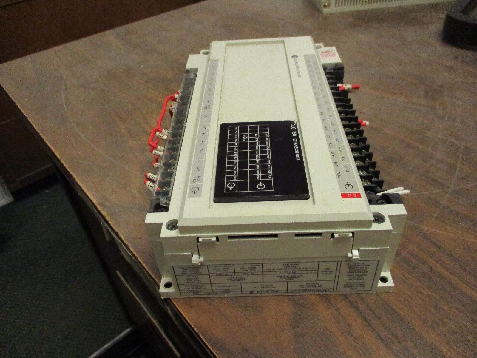 Allen-Bradley SLC 150 Expansion Unit 1745-E151 Ser B Broken Mounting Foot* Used