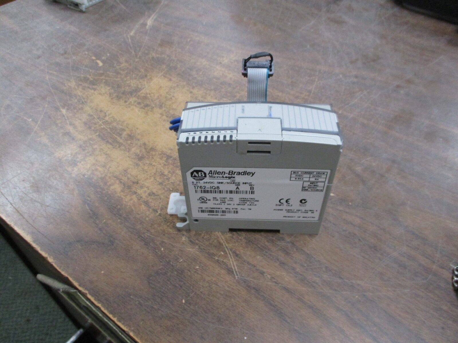 Allen-Bradley MicroLogix 8PT 24VDC Sink/Source Input Module 1762-IQ8 Ser A Rev B