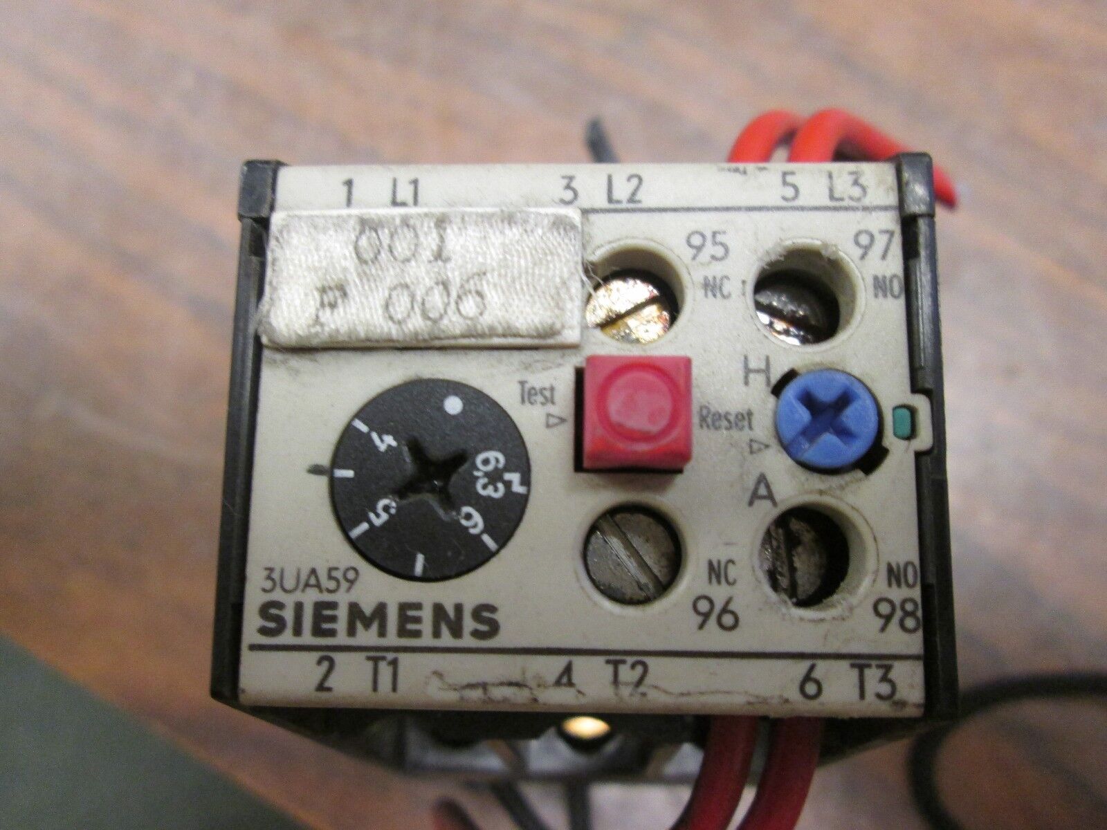 Siemens Solid State Overload 3UA59 00-1G4-6.3A Range: 4-6.3A 600V Used