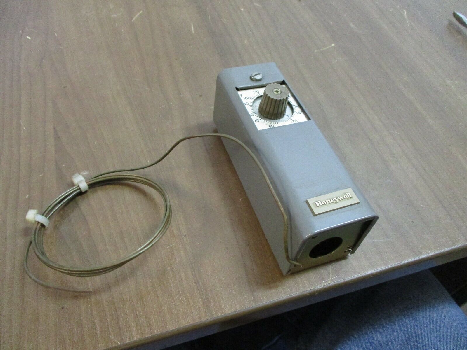 Honeywell Temperature Controller T991A 24V 60-170°F Series 90 Only Used