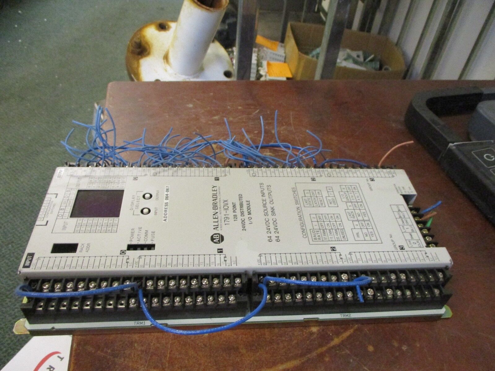 Allen-Bradley Distributed I/O Module 1791-IOVX (64) 24VDC Source Inputs Used