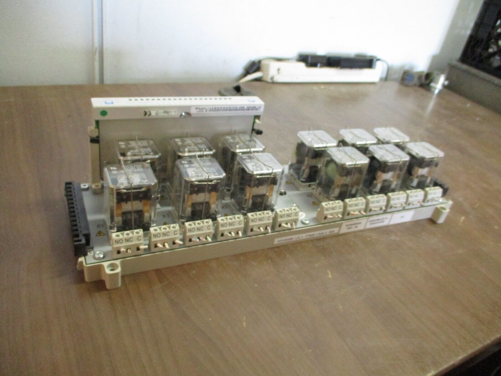 Tyco/Emerson Ovation Relay Assembly 5A26458G05 Rev. 09 *(2) Broken Corners* Used