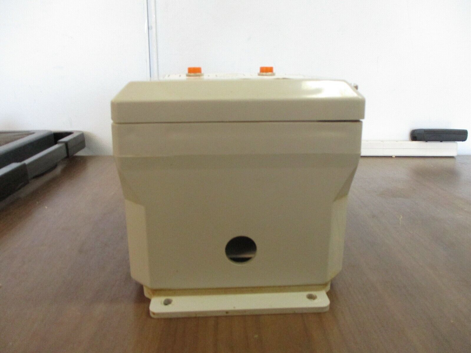 Automated Environments, Inc. VSC Interrupt & A/B Split Control VSCI-1/L Used