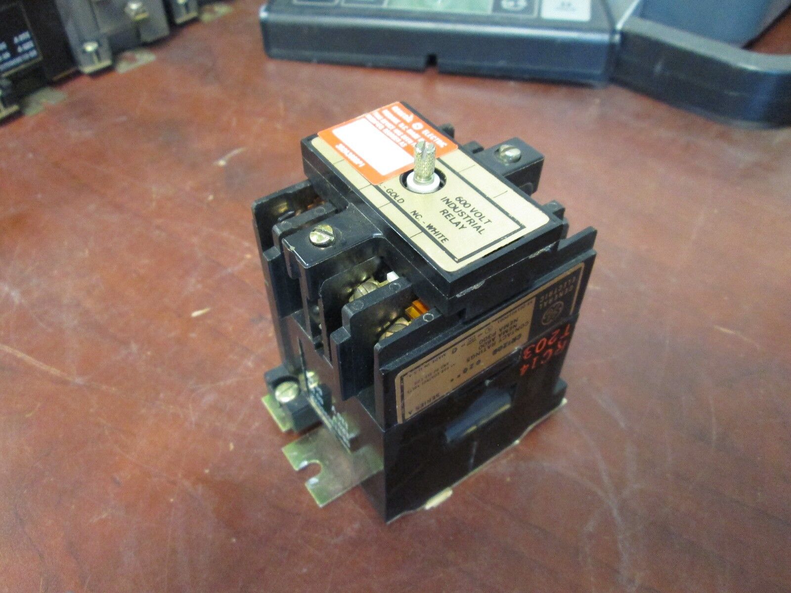 GE Relay CR120B020** 120V Coil Used