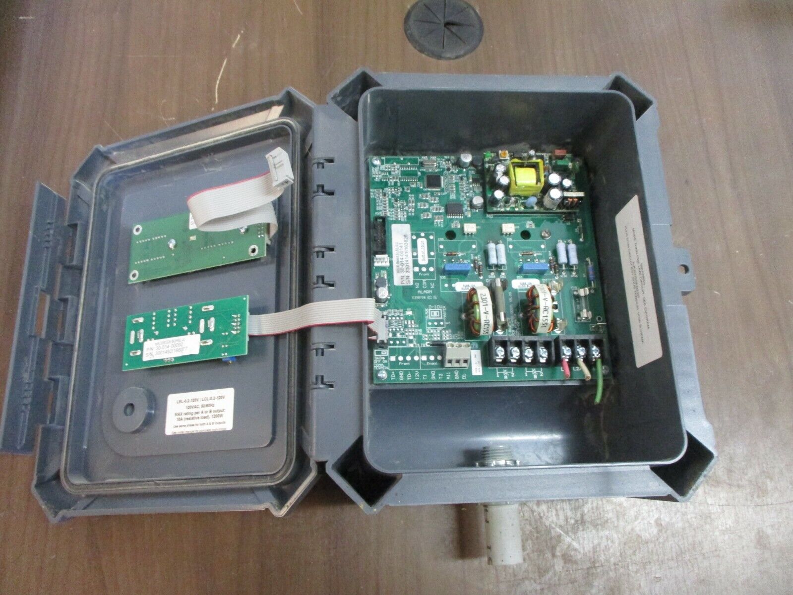 Once Solo LEL-0.2-DU-120V AgriShift Lighting Controller 30-014-00156 Used