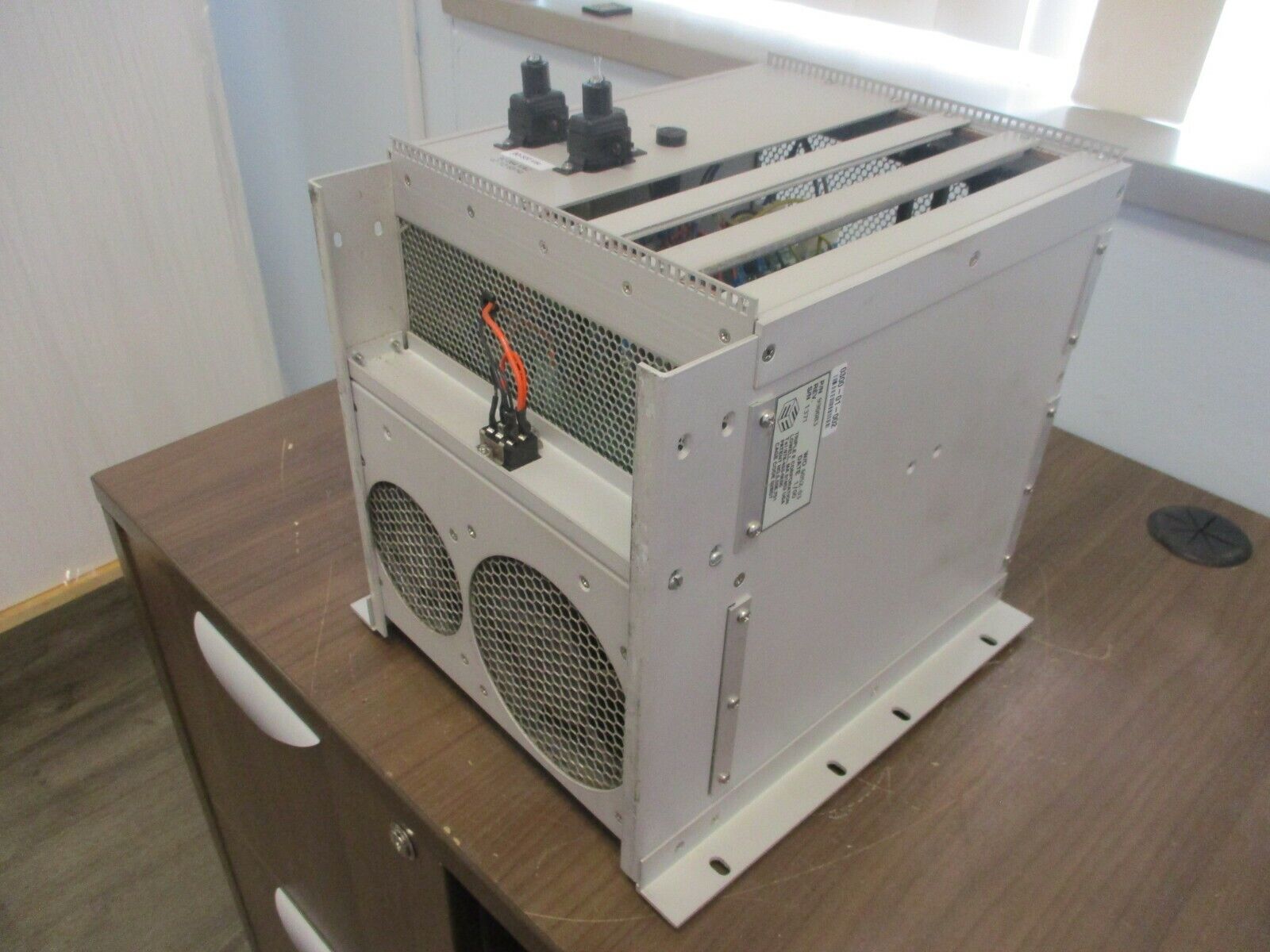 Triple E Corp PLC Chassis 990083 12+2 Slot Used