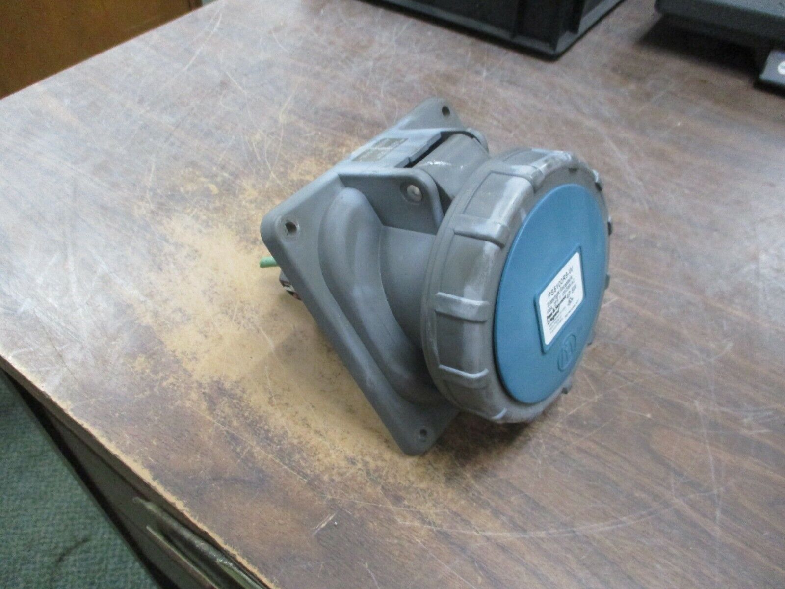Pass & Seymour Watertight Receptacle PS5100R9-W 100A 120/208V 3Ph Used