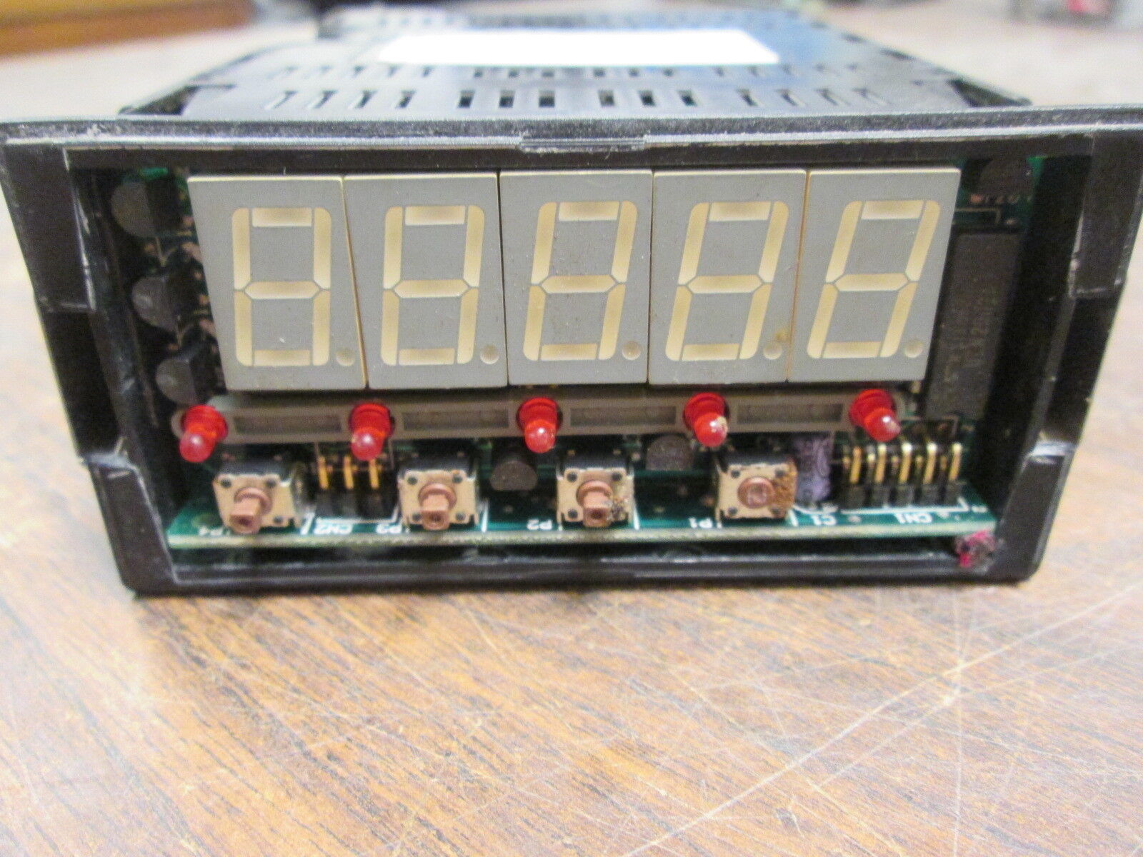 Simpson Electric Digital Meter HK45-1-046-0-0-2-0 Power:110/220VAC Input:5A Used