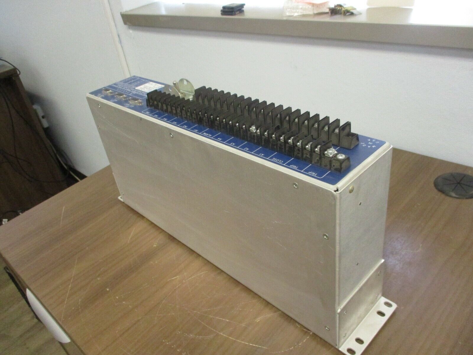 SEL Model SEL-251-2 Distribution Relay 251002-2556UVGB Power Supply: 24/48VDC