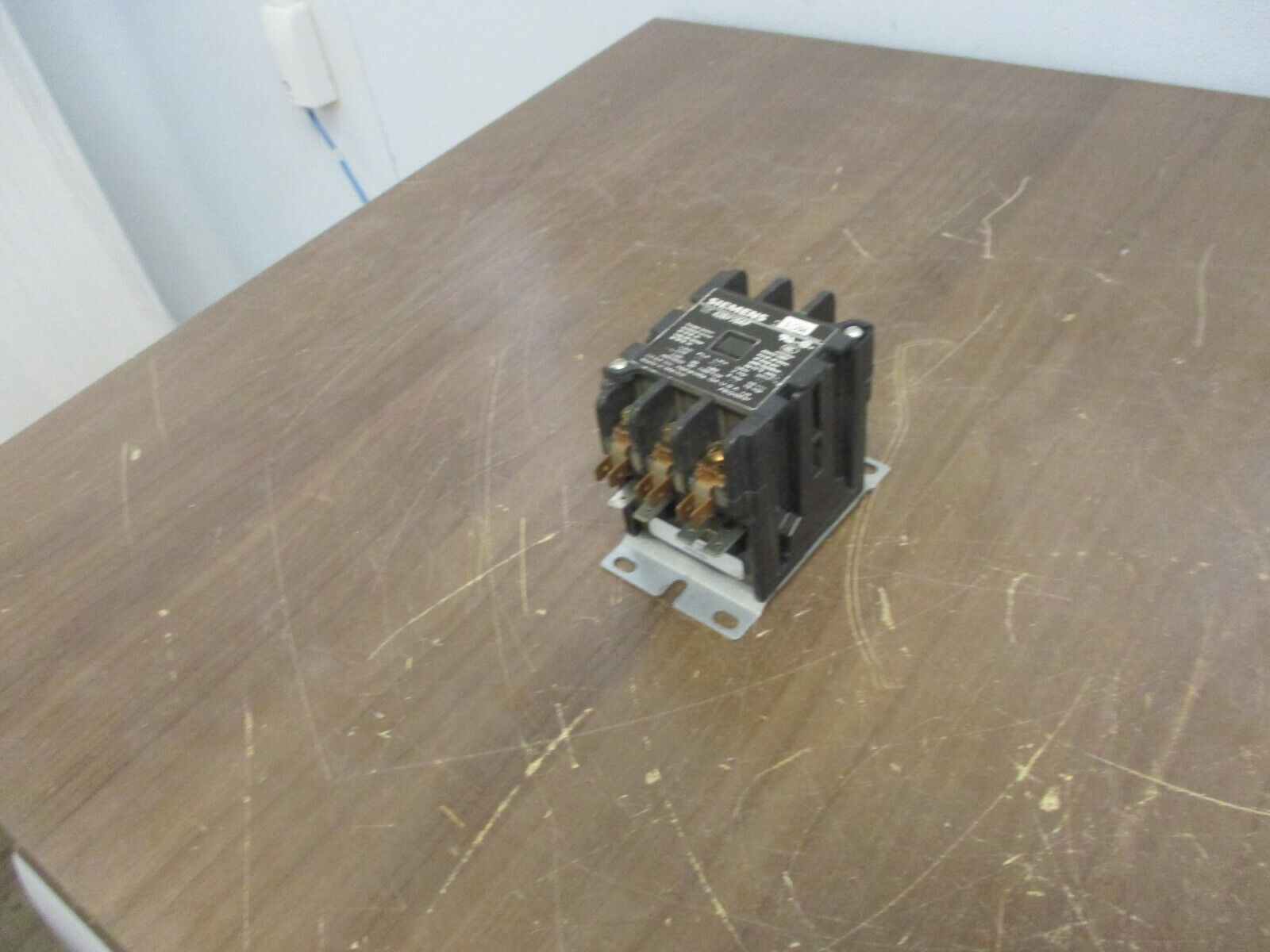 Siemens Contactor 42BF35AF 120V Coil 30A 600V Used