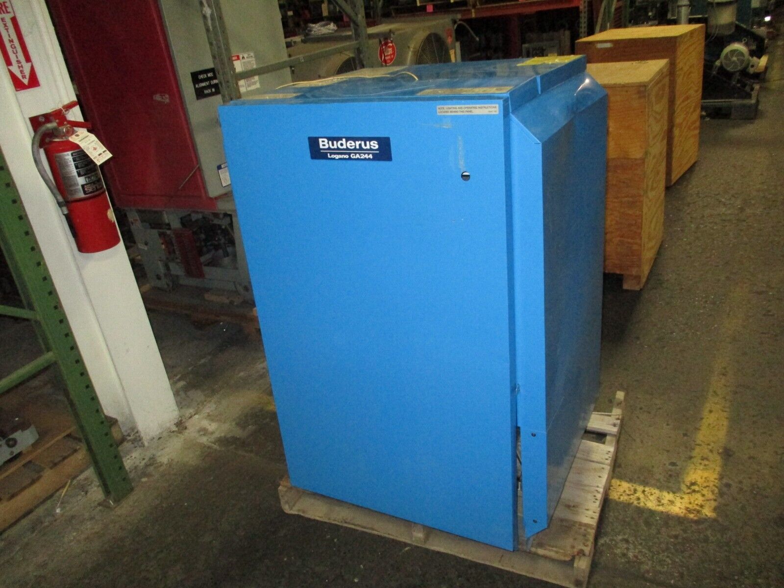 Buderus Logano Natural Gas Boiler GA244-62/7 Input: 259,000 BTU 120V 60Hz Used