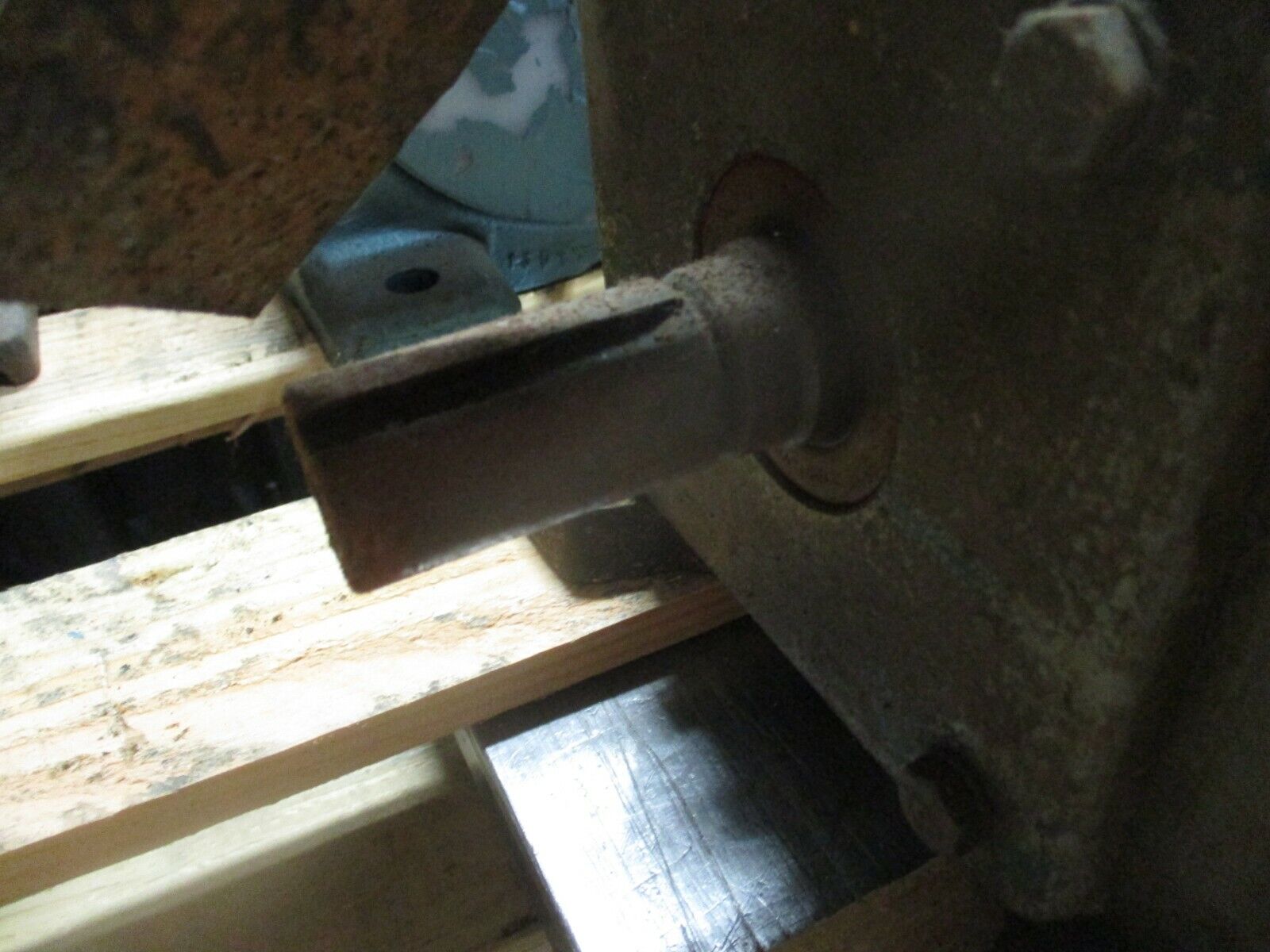 Reliance Gear Reducer 56E30 Ratio: 30 1HP In 1750RPM In 819 in-lb Torque Out