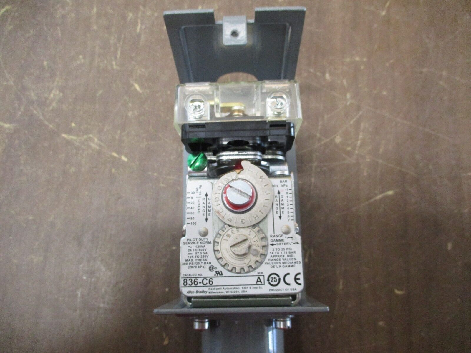 Allen-Bradley Pressure Control 836-C6A Ser. A New Surplus
