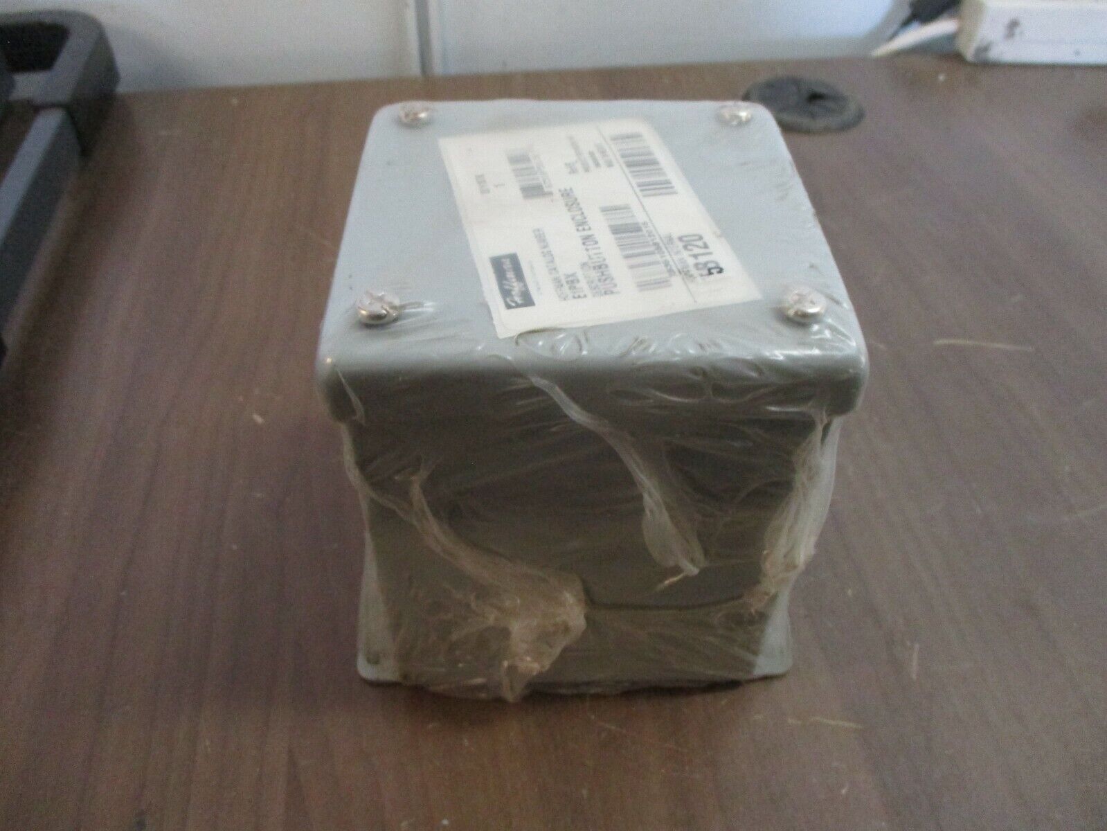 Hoffman Pushbutton Enclosure E1PBX 1-Position New Surplus