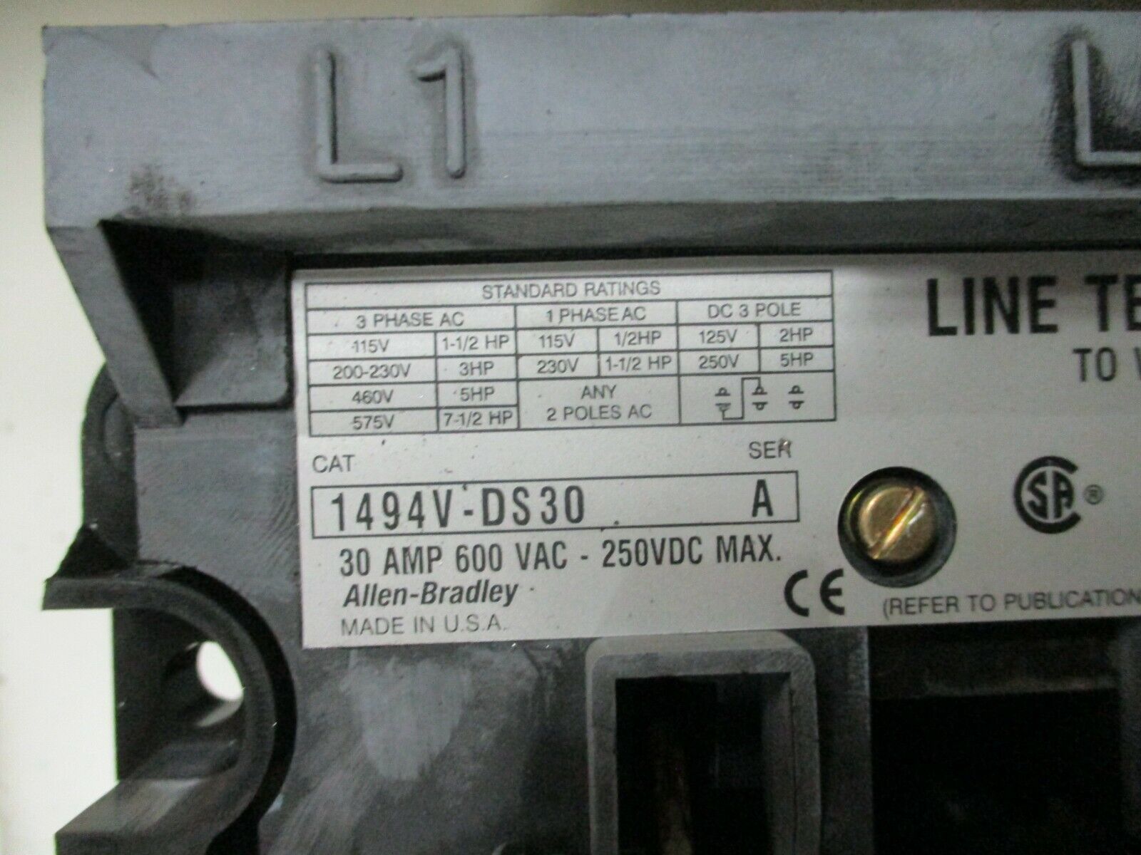 Hoffman Disconnect Enclosure A-36SA2610LP 30A 600V Type 12,13 Used