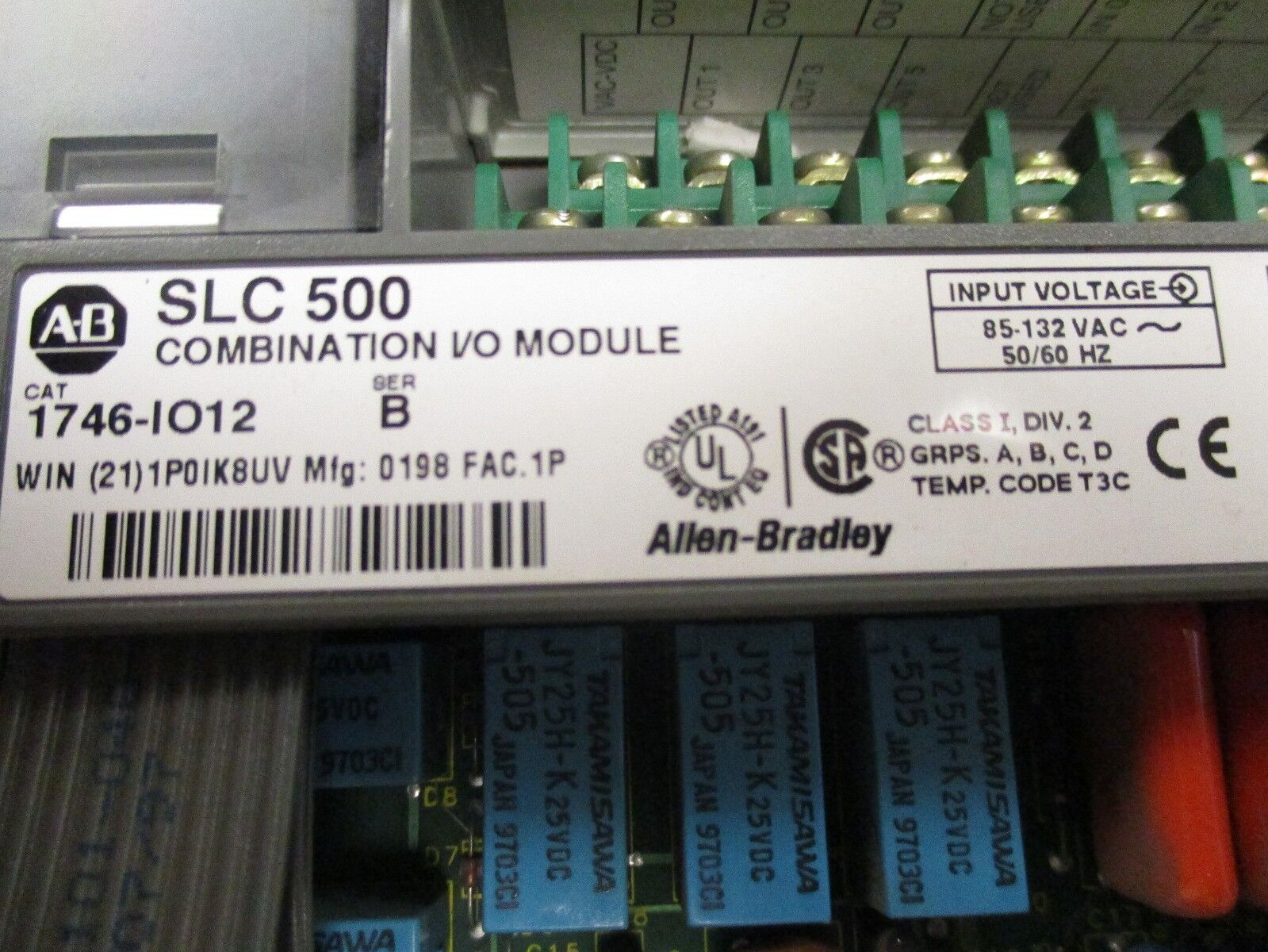 Allen-Bradley SLC 500 Combination I/O Module 1746-IO12 Ser B 85-132VAC Input