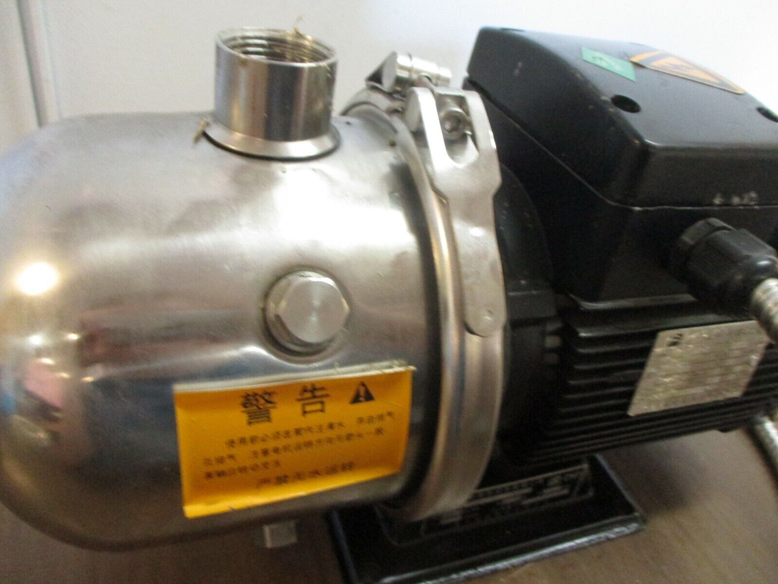 CNP Stainless Steel Pump CHL4-20LSW5C 0.75HP 15m Head 4m3/h Used