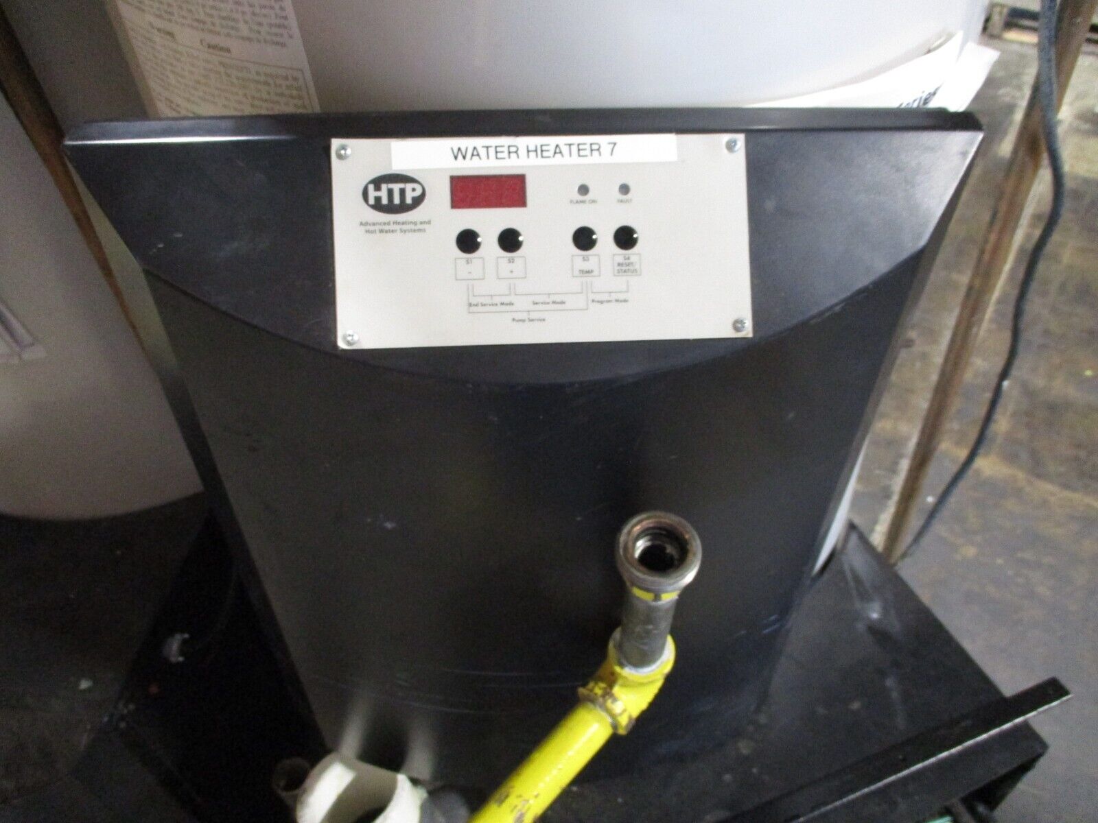 HTP Phoenix Water Heater PH199-80 Rev. 00007 80-Gallon Natural Gas 199,000 BTU