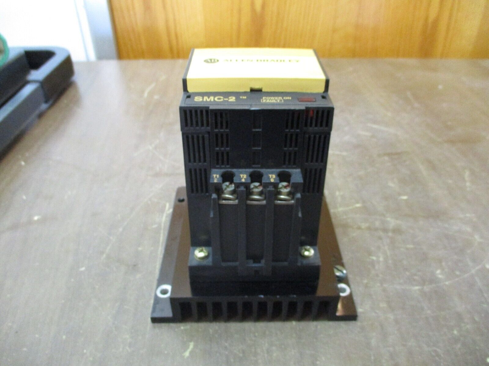 Allen-Bradley SMC-2 Soft Start 150-A05NB Ser. A 3HP 3Ph 460V 5A Used