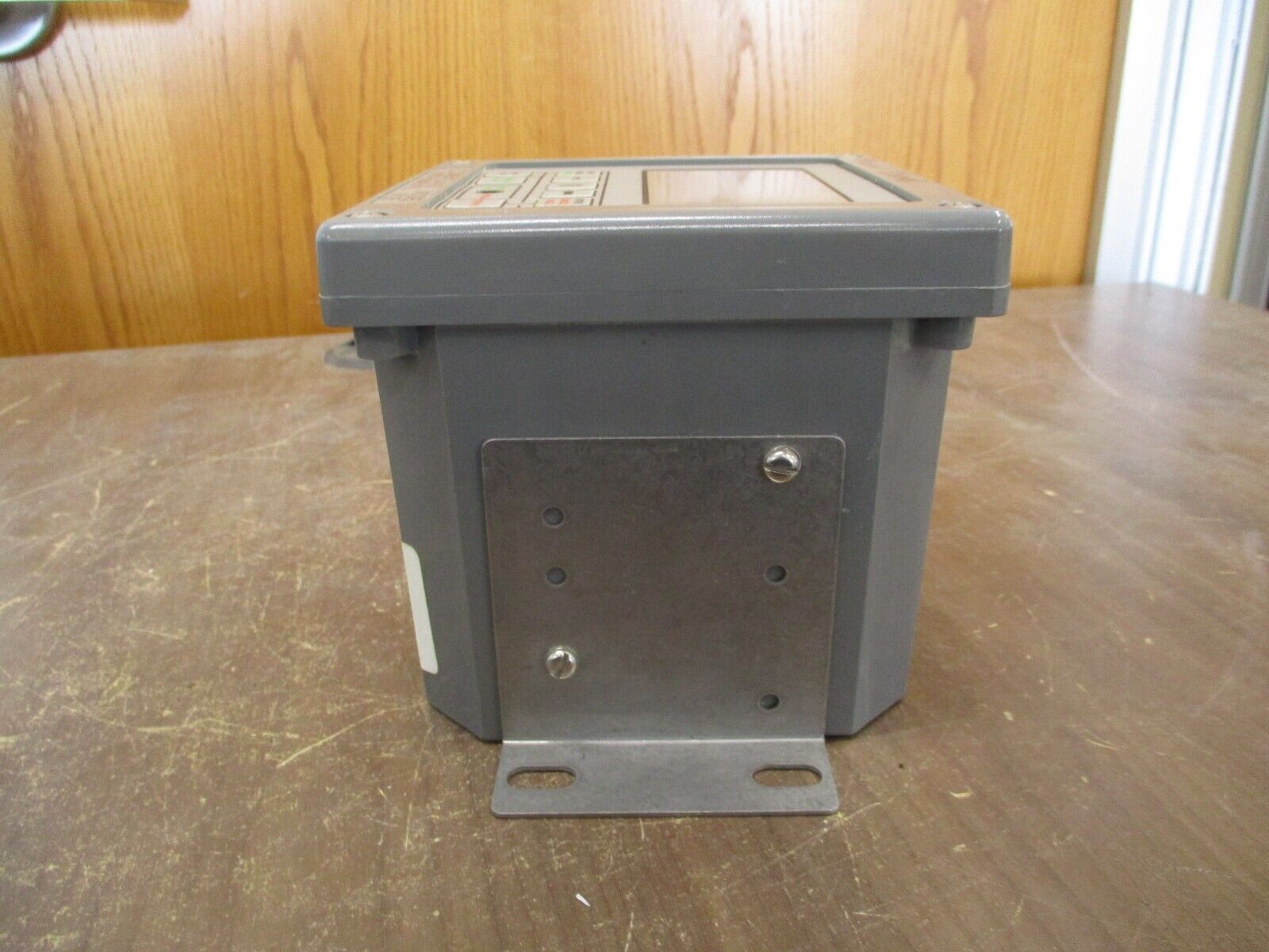 Great Lakes Instruments Model 672E Conductivity Analyzer 672E3F1C0N 115V 50/60Hz