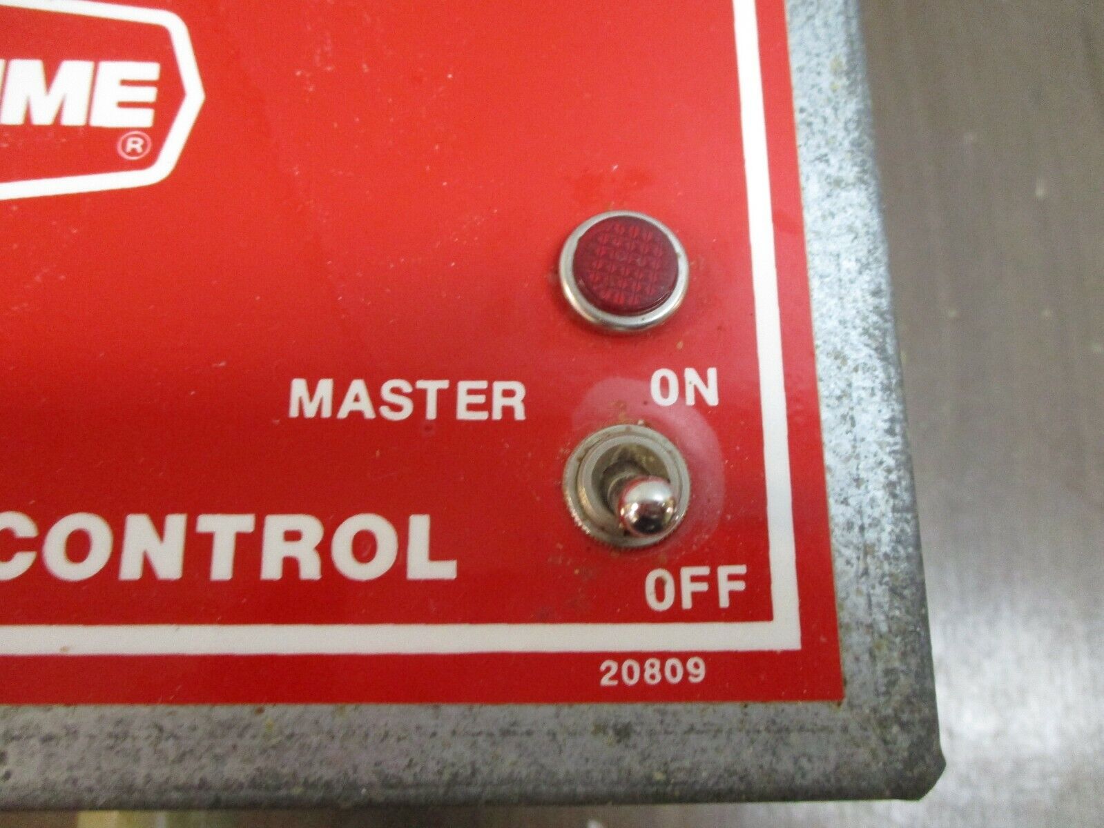 Chore-Time Collector Master Control 20809 *Missing Fuse Switch* Used