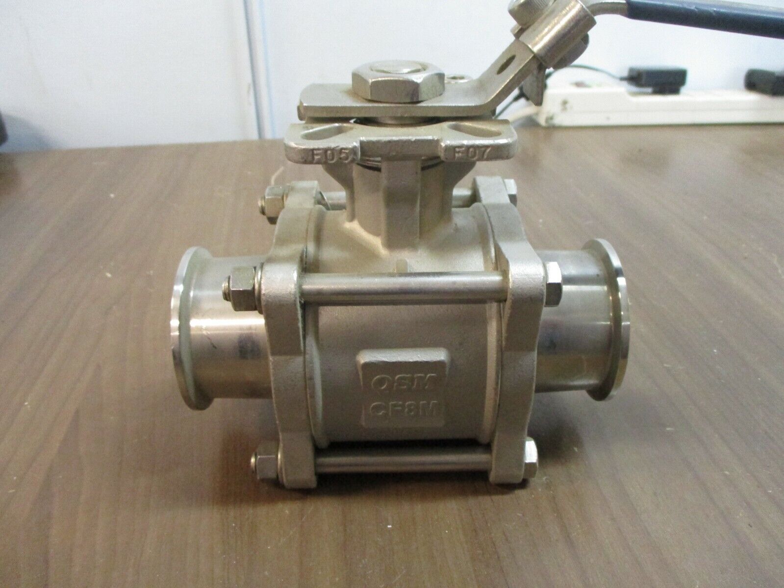 QSM Tru-Flo Stainless Steel Ball Valve Size: 2" 1000 WOG Used