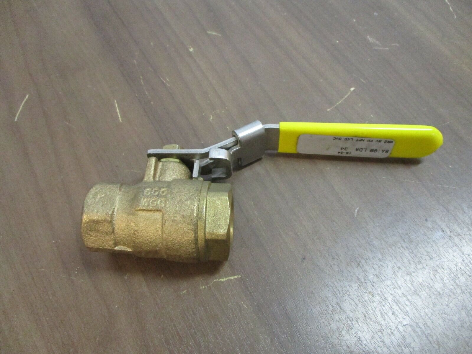 Milwaukee Bronze Ball Valve BA100 LDA 34 3/4" 600 WOG Used