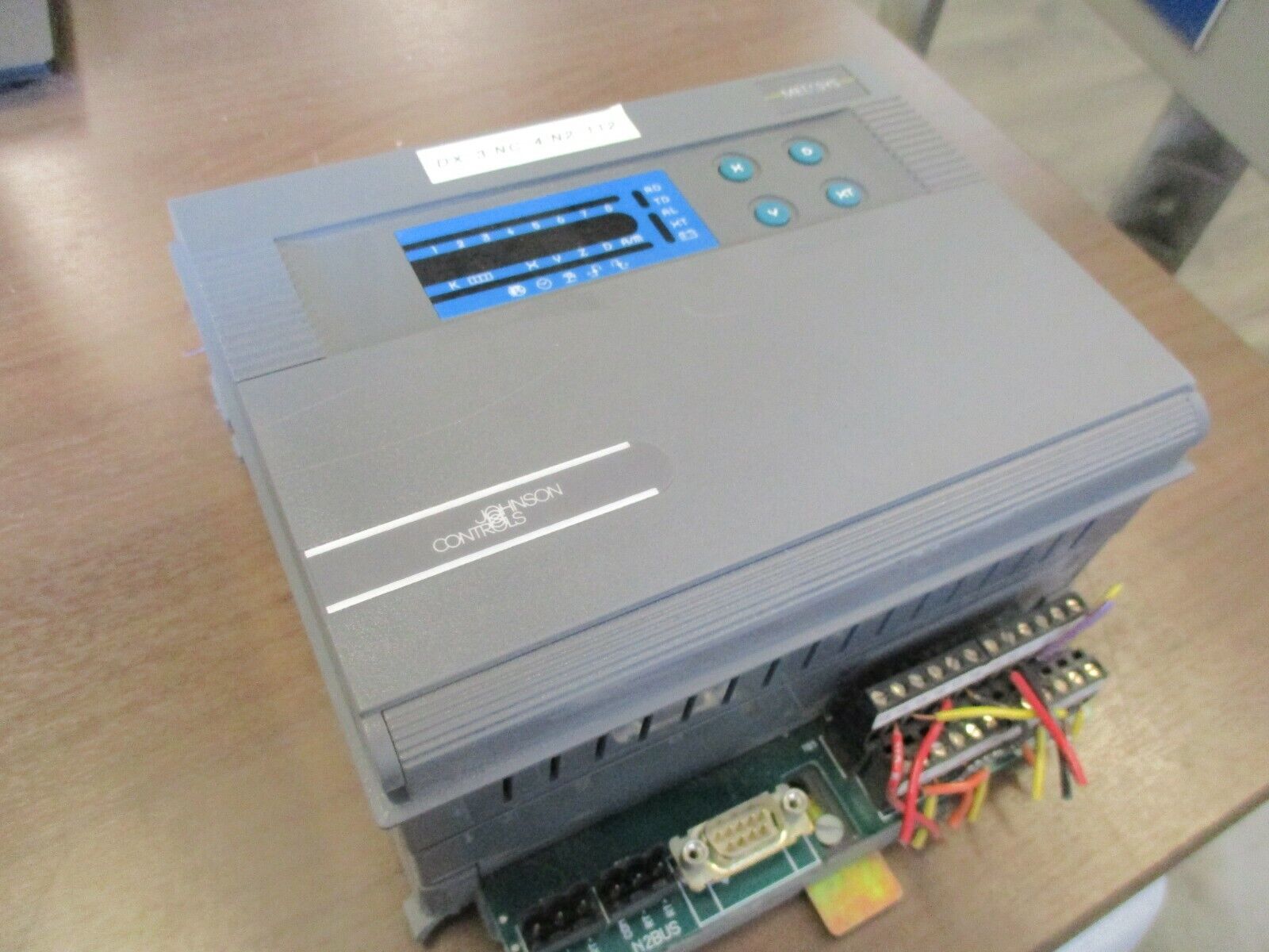 Johnson Controls Metasys Controller DX-9100-8454 24VAC *Chipped Base* Used