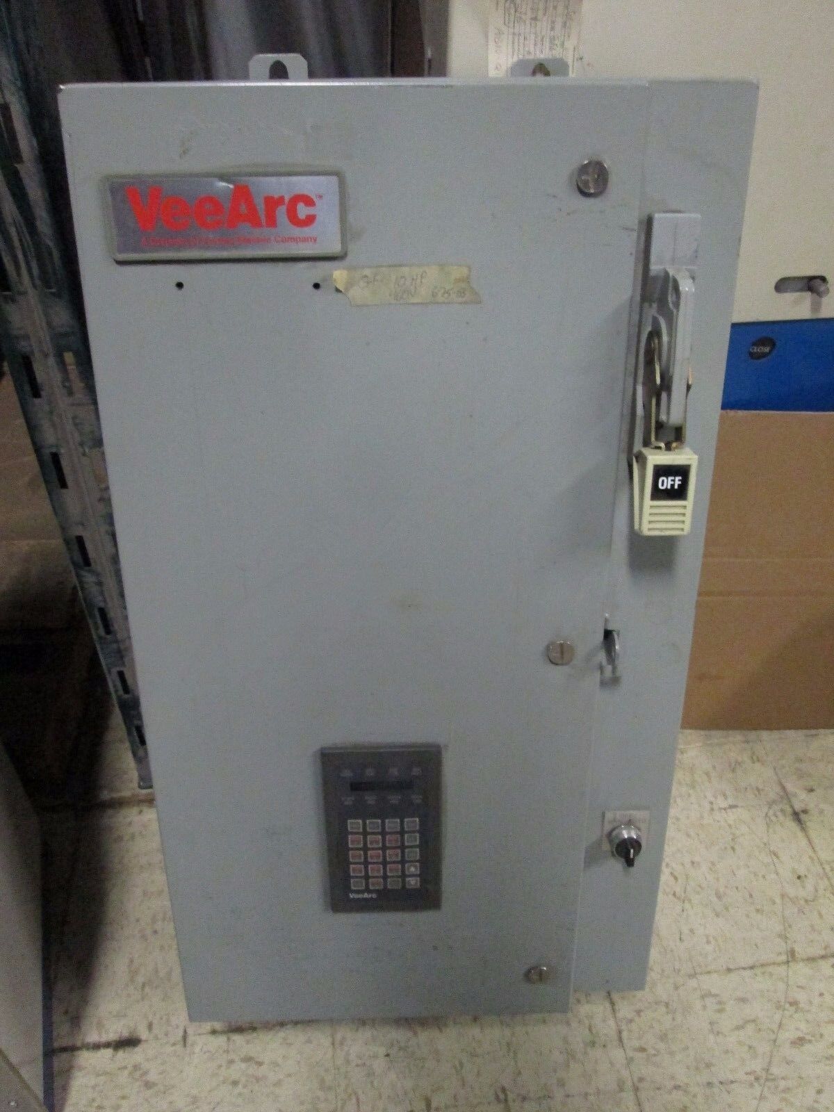 VeeArc AC Drive w/ Bypass MCH421N3X3M3X1X1 10HP Used